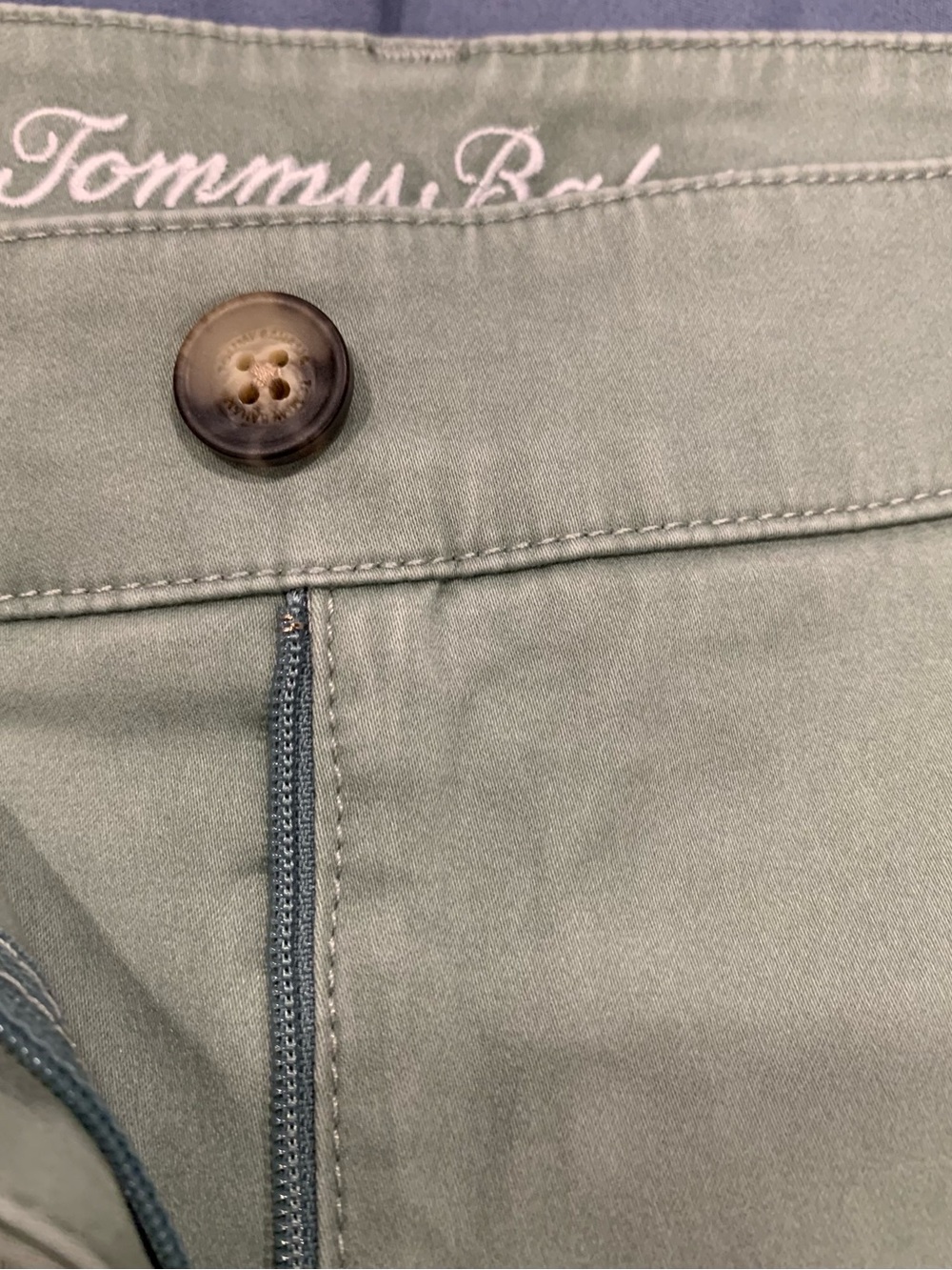 Tommy Bahama Green khaki Women's Bermuda Shorts - Picture 4 of 6